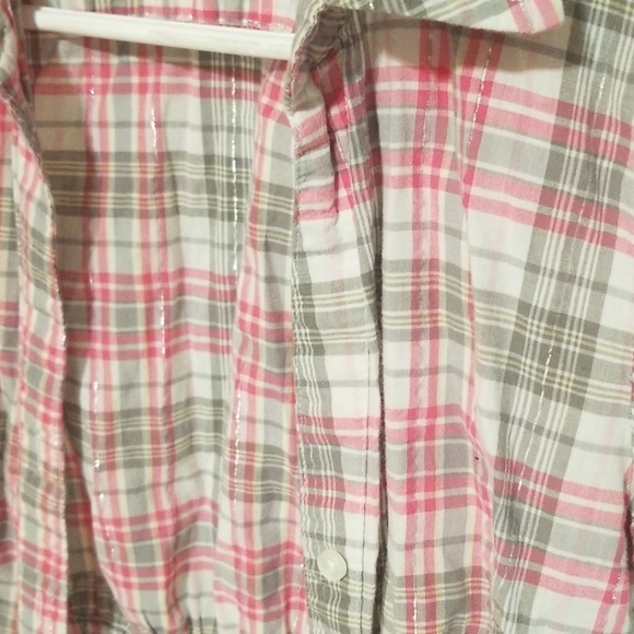 Button-Up Short-Sleeve - Picture 2 of 2